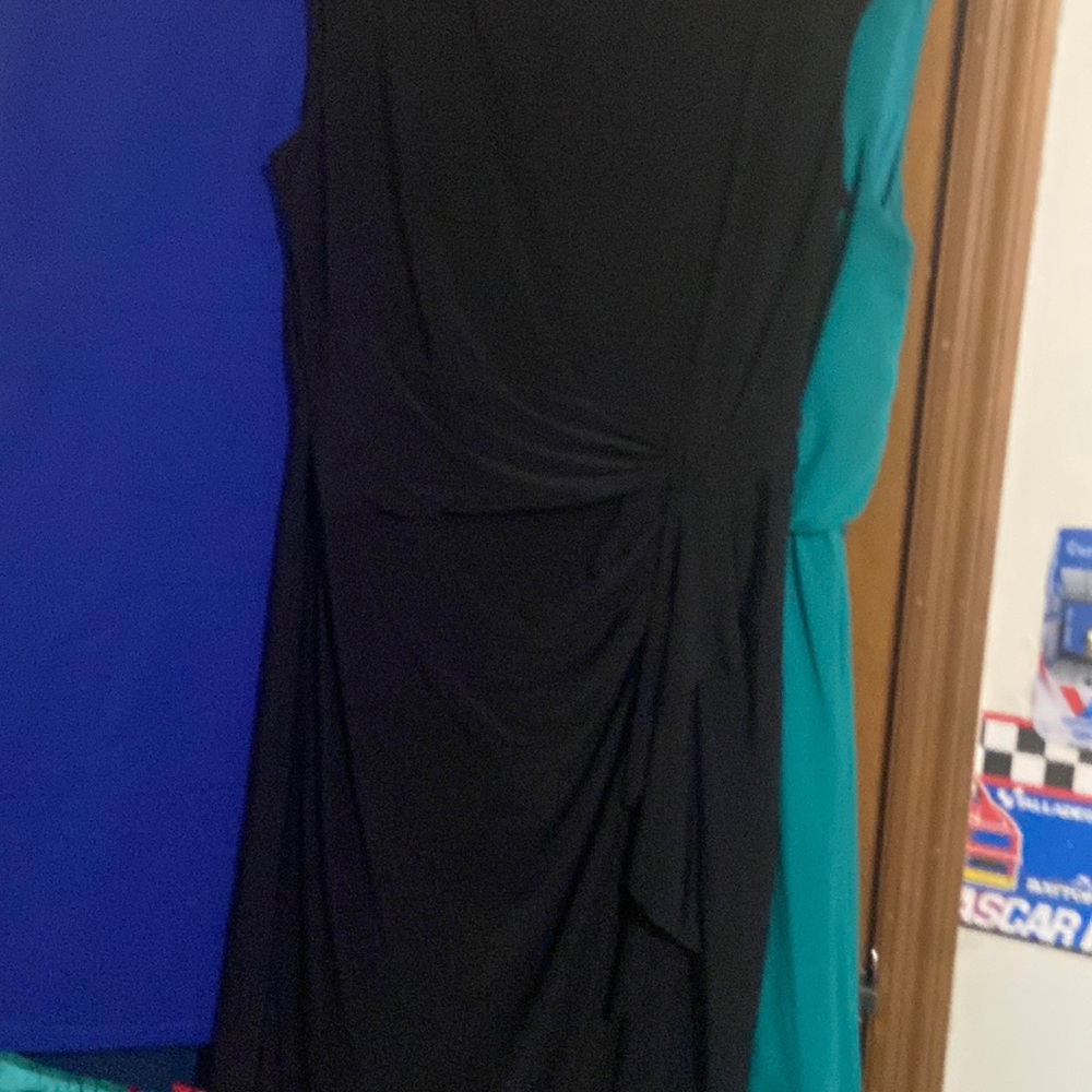 Women’s dress black